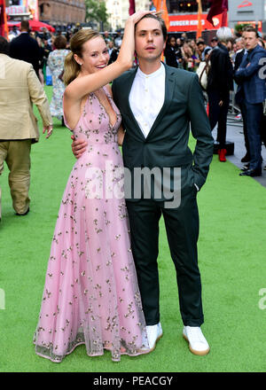 Hannah Tointon and Joe Thomas frequentando la prima mondiale del Festival presso il Cineworld Leicester Square, Londra. Foto Stock