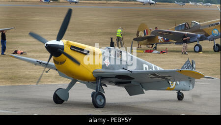 Il Buchon era una spagnola versione integrata del tedesco Messerschmitt Bf 109 G fighter ma è stato alimentato da una Hispano Suiza o motore Rolls-Royce. Foto Stock