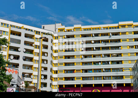 Kreuzberger Zentrum, Kottbusser Tor, Kreuzberg di Berlino, Deutschland Foto Stock