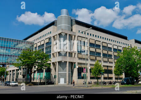 Landeskriminalamt, Tempelhofer Damm, Tempelhof di Berlino, Deutschland Foto Stock