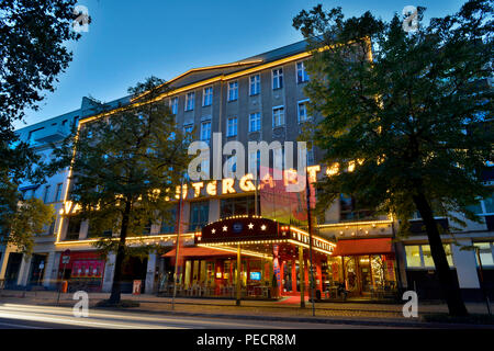 Wintergarten, Potsdamer Strasse e il Tiergarten, nel quartiere Mitte di Berlino, Deutschland Foto Stock