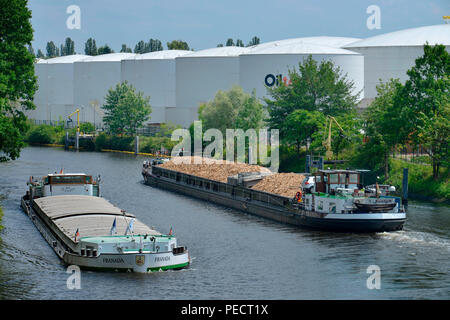 Oiltanking, Teltowkanal, Lankwitz, Steglitz-Zehlendorf, Berlino, Deutschland Foto Stock