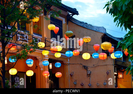 Lampions, Nguyen Thai Hoc, Hoi An, Vietnam Foto Stock