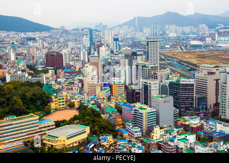 Vista di Busan dalla Torre Osservatorio Pusan Corea del Sud Asia Foto Stock