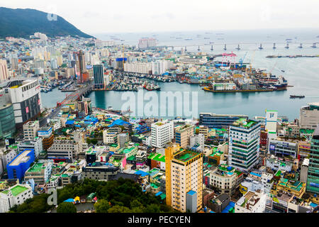 Vista di Busan dalla Torre Osservatorio Pusan Corea del Sud Asia Foto Stock