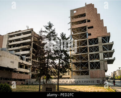 A Belgrado, in Serbia. Agosto 27, 2017. In generale la forza armata personale, edificio bombardato nel 1999 guerra nei Balcani, rimangono ancora distrutto come memoriale. Foto Stock