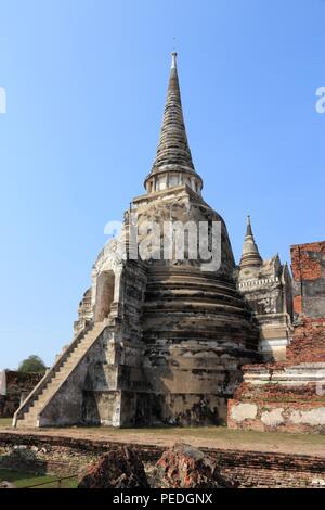 Al parco storico di Ayutthaya in Thailandia - UNESCO World Heritage Site vicino a Bangkok. Tempio buddista complesso. Wat Phra Si Sanphet. Foto Stock