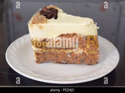 Torta di carote dalla panetteria cipriota. Foto Stock