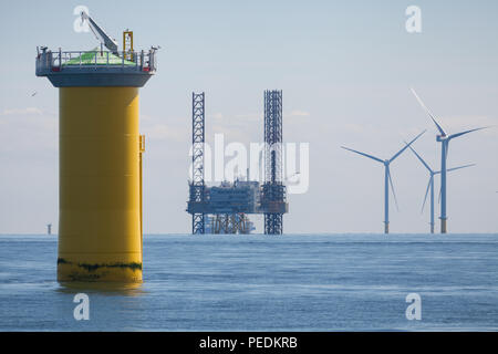 Banca di Gara Offshore Wind Farm durante la costruzione nel 2017 Foto Stock