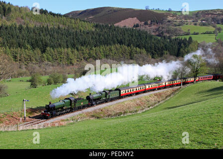 7822 & 3802 Garthydwr sul llangollen railway8.4.11 Foto Stock