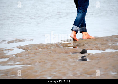 Passeggiata sulla Spiaggia, Juist, nel Parco Nazionale del Mare di Wadden, Bassa Sassonia, Est isola frisone, Germania Foto Stock