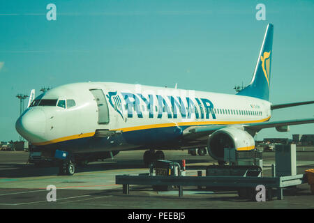 Piano di Ryanair all'Aeroporto di Copenhagen Foto Stock