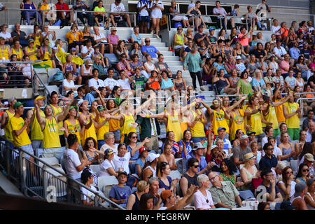 Persone il tifo per i giocatori di tennis in Australian Open, Melbourne Foto Stock