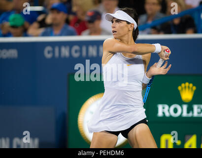 Agosto 15, 2018 - Ajla Tomljanovic di Australia in azione durante il suo secondo tondo corrisponde al 2018 Western & Southern Open WTA Premier 5 torneo di tennis. Cincinnati, Ohio, Stati Uniti d'America. Il 15 agosto 2018. Credit: AFP7/ZUMA filo/Alamy Live News Foto Stock