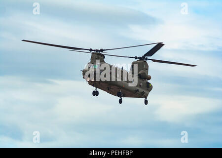 Royal Air Force Boeing CH-47 Chinook sul display a Southport Air Show Foto Stock