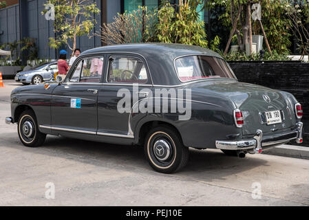 Mercedes Benz 190 D'Annata berlina Foto Stock