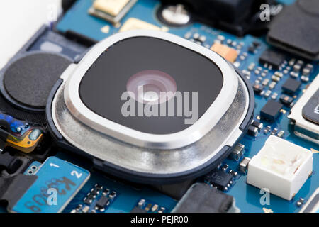 Samsung Galaxy telefono cellulare fotocamera smontato - USA Foto Stock