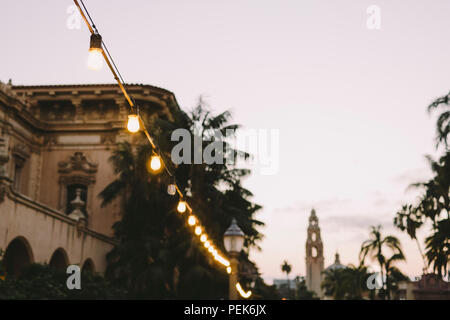 Luci a corda in Balboa Park Foto Stock