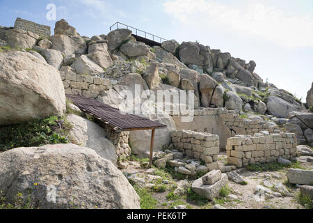 Antico sito di scavo Perperikon con resti dell antica Tracia e la cultura greca in Bulgaria Foto Stock