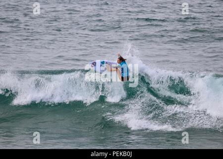 Nikki Van Dijk a competere in US Open di surf 2018 Foto Stock