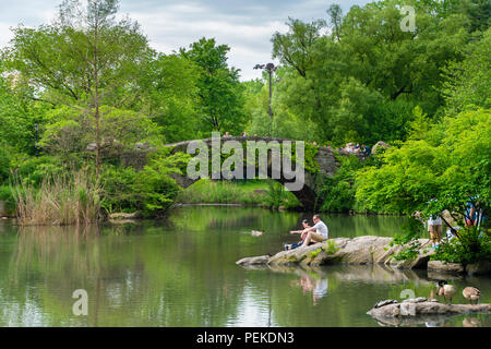 Le persone che visitano il Central Park di New York Foto Stock