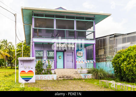 Una tipica vista in Bocas Del Toro Foto Stock