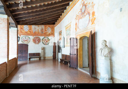 Marostica, Italia - 26 Maggio 2017: il portico del castello inferiore Foto Stock