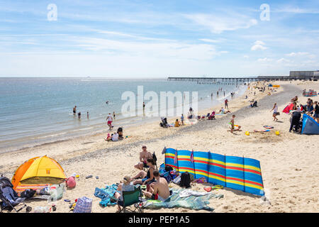 Lowestoft Beach e Pier, Lowestoft, Suffolk, Inghilterra, Regno Unito Foto Stock