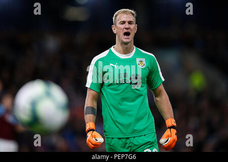 Burnley, Regno Unito. Il 16 agosto 2018. Joe Hart di Burnley durante la UEFA Europa League terzo turno di qualificazione della seconda gamba match tra Burnley e Istanbul Basaksehir a Turf Moor il 16 agosto 2018 a Burnley, Inghilterra. (Foto di Daniel Chesterton/phcimages.com) Credit: Immagini di PHC/Alamy Live News Foto Stock