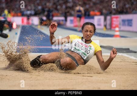 Berlino, Deutschland. 11 Ago, 2018. Vincitore Malaika MIHAMBO, in Germania, in primo luogo, l'azione. Finale di salto in lungo delle donne su 11.08.2018 Campionato Europeo di Atletica 2018 a Berlino/Germania Da 06.08. - 12.08.2018. | Utilizzo di credito in tutto il mondo: dpa/Alamy Live News Foto Stock