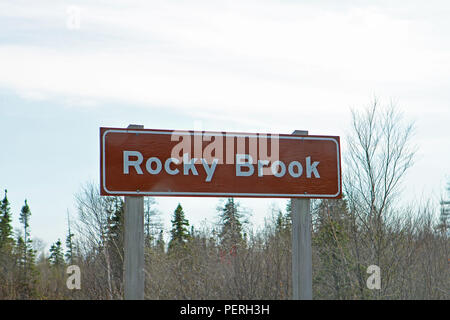 Travel Terranova, Rocky Brook lungo la Transcanada Highway in western Terranova. Foto Stock