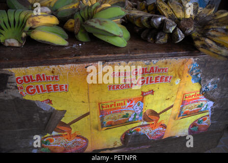 Mercato di frutta e verdura in Prawirotaman distretto di Yogyakarta, Java, Indonesia. Foto Stock