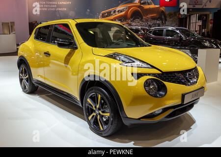 Bruxelles - Jan 12, 2016: Nissan Juke compatte auto SUV presentati presso il Bruxelles Motor Show. Foto Stock