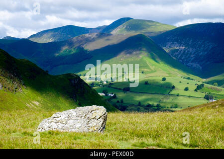 Vista di Newlands Valley da Cat campane, Keswick, Lake District, England, Regno Unito Foto Stock