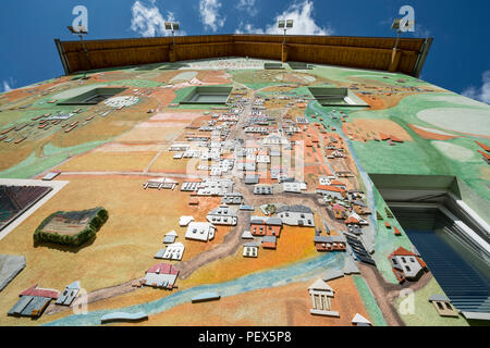 La rappresentazione della città mappa sul muro di una casa a Hermagor, Carinzia, Austria Foto Stock