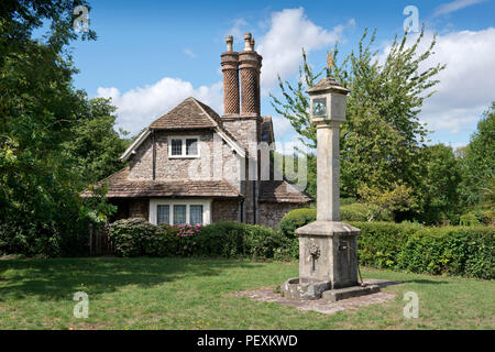 Blaise borgo, un gruppo di 9 cottages, grado 1 elencati in Henbury, Bristol, Regno Unito. Essi sono stati progettati da John Nash e costruito nel 1809 per i pensionati Foto Stock