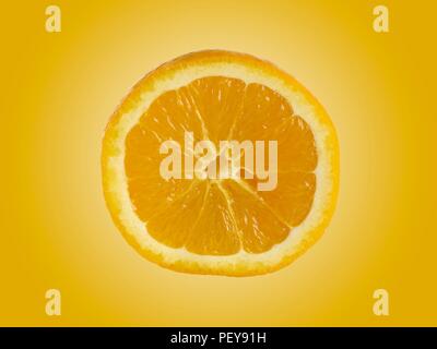 Arancio tagliate a metà. Foto Stock