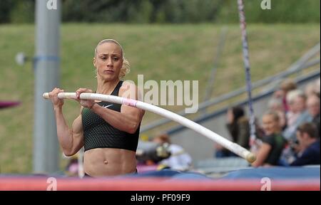 Birmingham, Regno Unito. Il 18 agosto 2018. Nikoleta Kiriakopoulou (GRE) in womens pole vault. Muller Grand Prix di Birmingham. Diamond league. Alexander Stadium. Perry Bar. Birmingham. Regno Unito. 18/08/2018. Credito: Sport In immagini/Alamy Live News Foto Stock