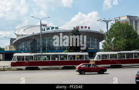 KHARKOV, Ucraina - 26 Maggio 2018: era Sovietica tram Foto Stock