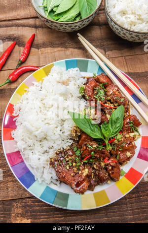 La cottura di cibo vietnamita Foto Stock