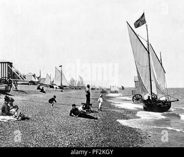 Spiaggia di Aldeburgh, agli inizi del novecento Foto Stock