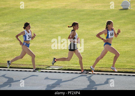 ISTANBUL, Turchia - 09 giugno 2018: atleti in esecuzione durante la Balkan U18 di Atletica Foto Stock