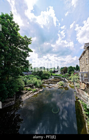 Rhayader, Ryader, Rhaeadr Gwy, è una città di mercato e comunità in Radnorshire, Powys, il Galles Centrale Foto Stock