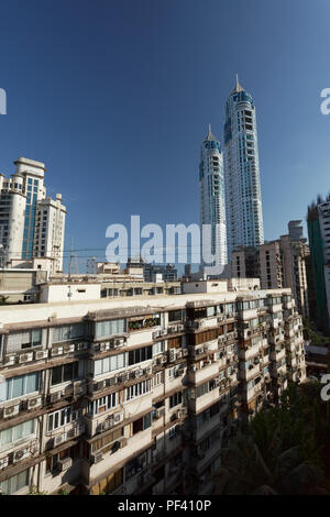 Tardeo Jehangir Boman Behram Road architetto Hafeez Contractor edificio più alto l'Imperial Twin Towers edifici residenziali, Mumbai in India. Foto Stock