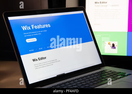 Milano, Italia - 15 agosto 2018: sito web di Wix homepage. Il logo di Wix visibile. Foto Stock