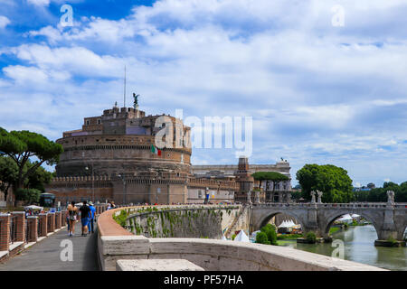 Castel Sant'Angelo noto anche come Mausoleo di Adriano, Roma, Italia Foto Stock