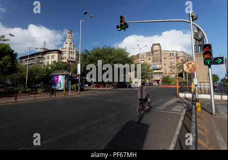 Eros Theatre di fronte Churchgate Station, Mumbai. Foto Stock