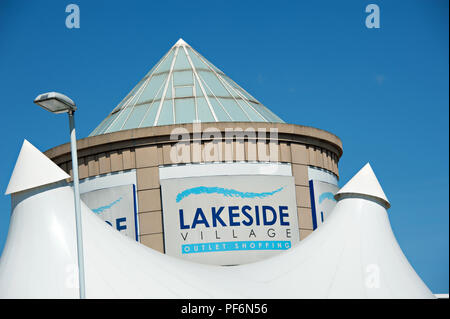 Lakeside Village Outlet Shopping a Doncaster nello Yorkshire Soiuth REGNO UNITO Foto Stock