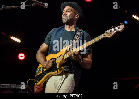 Jazz à Juan Festival 2018 - Giorno 8 - spettacoli con: Marcus Miller dove: Juan-les-Pins, Antibes, Francia Quando: 19 lug 2018 Credit: Marta Szczesniak/WENN.com Foto Stock