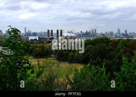 Vista di Londra dall'Osservatorio Reale di Greenwich, London Regno Unito Foto Stock